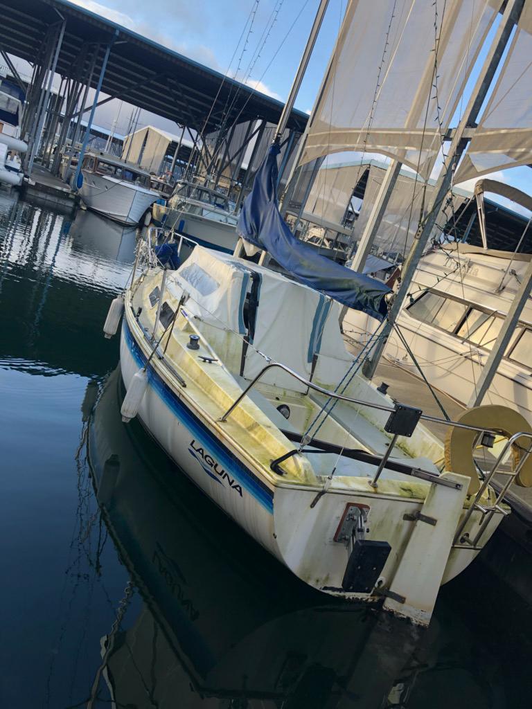 1985 21’ LAY22R  AUXILIARY SAILBOAT #1